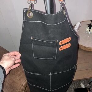 Black Apron with Pockets